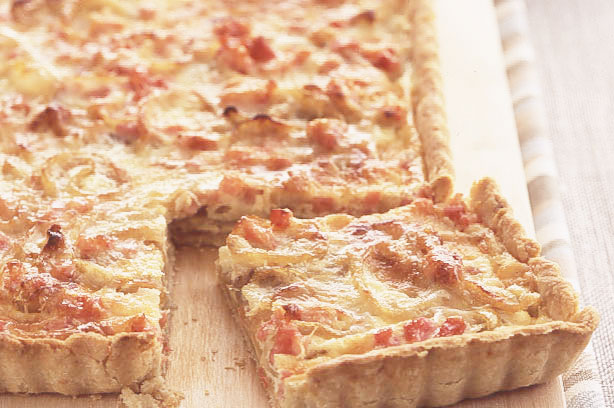 Smoked bacon and onion tart
