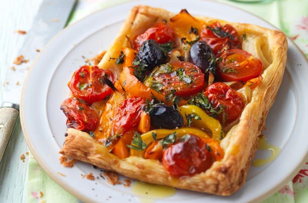 Tomato and pepper galettes