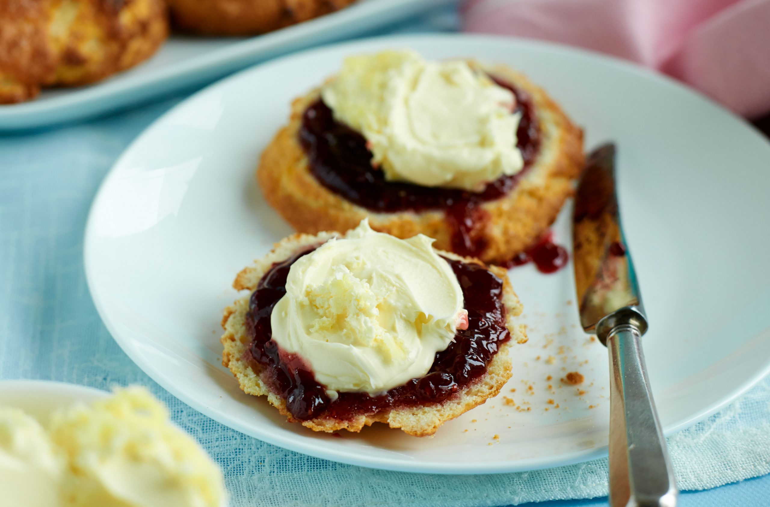 Gluten-free scoop scones