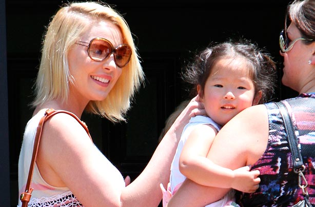 Katherine Heigl pregnant with a baby boy