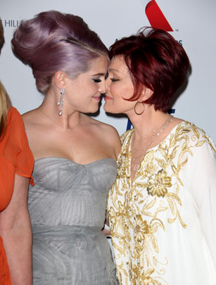 Kelly and Sharon Osbourne 2