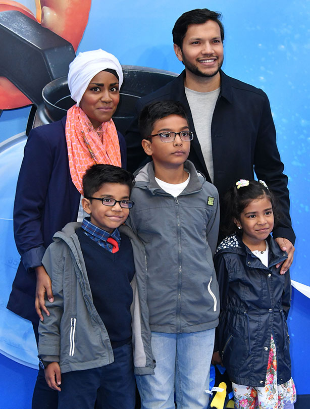 Nadiya Hussain Wedding Pics Who Is Nadiya Hussain Bake