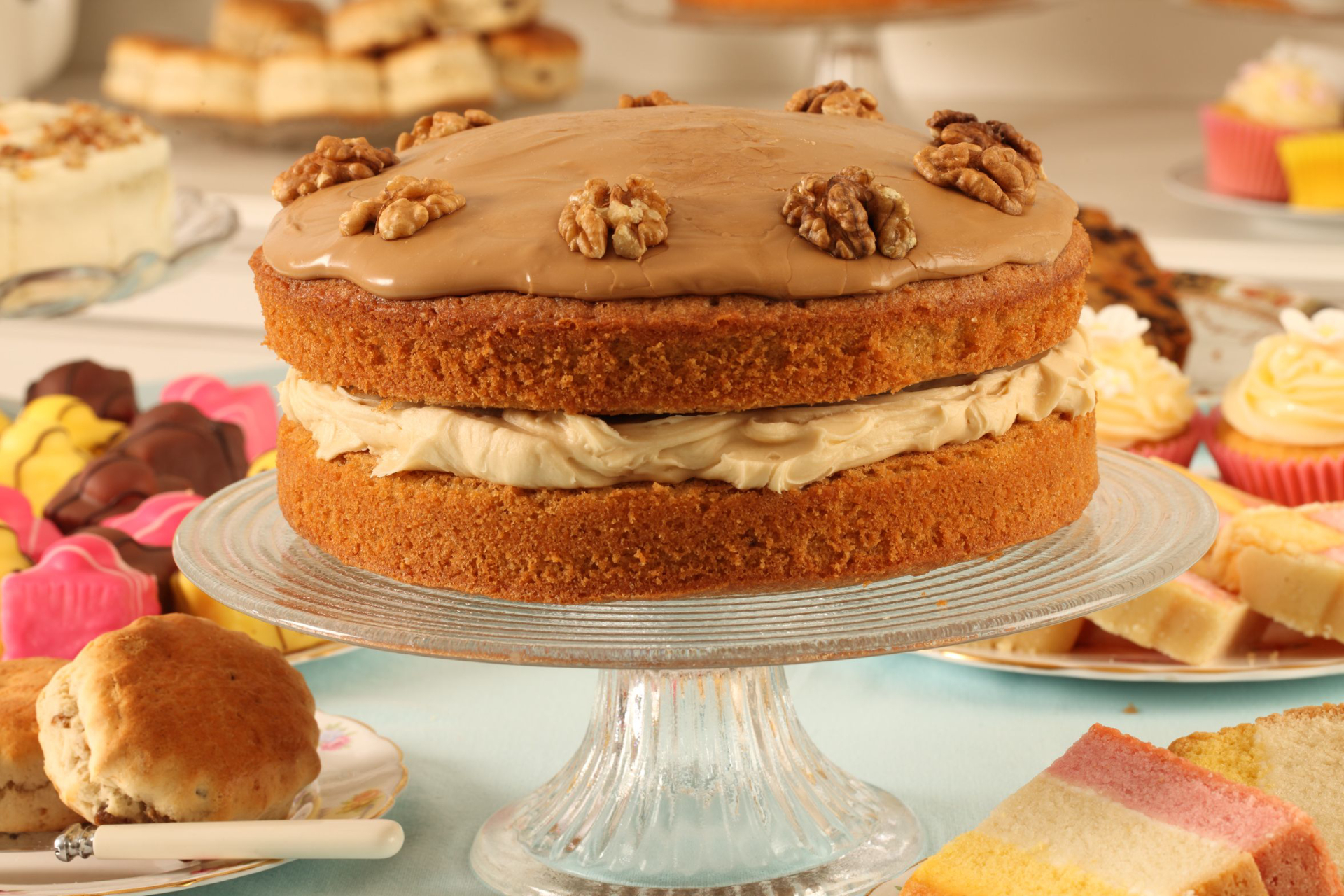 Coffee and walnut cake