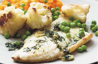Low carb recipes: sea bass with vegetables