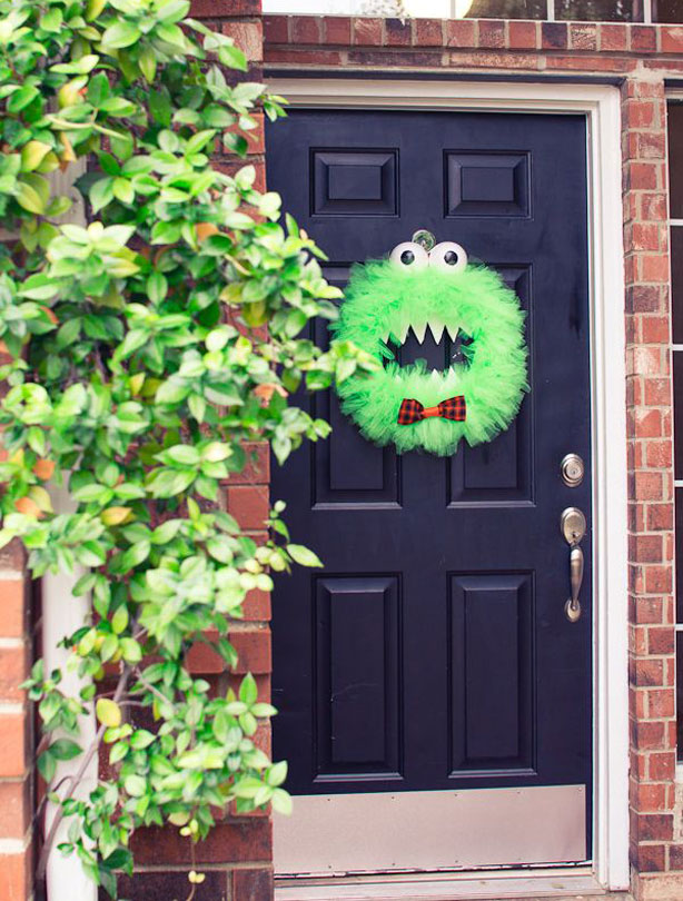 Monster door