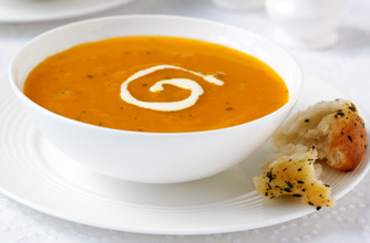 Low carb recipes: carrot and coriander soup
