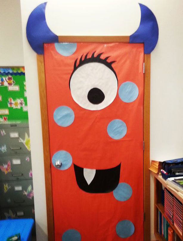 Monster door