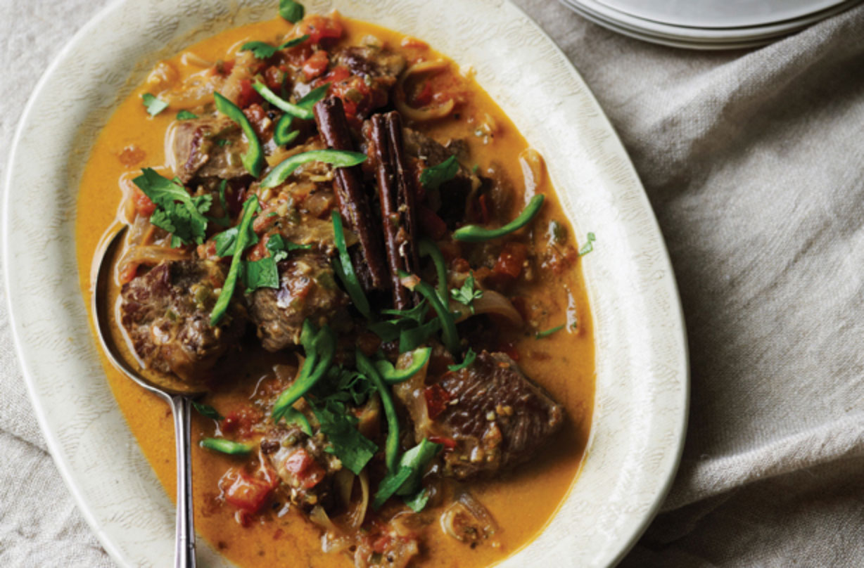 Lamb Balti With Spinach And Chickpeas Dinner Recipes GoodtoKnow