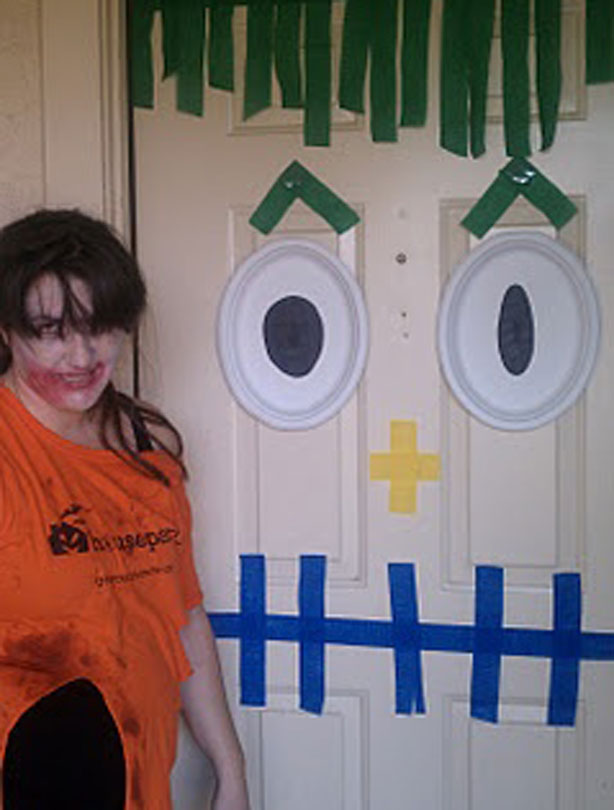 Monster door