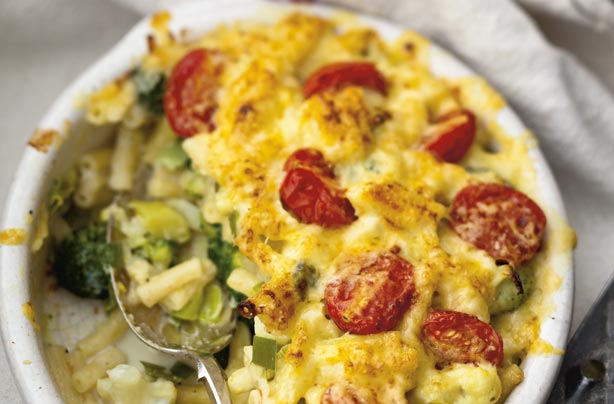 Vegetable macaroni cheese