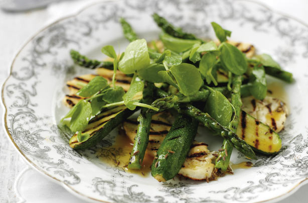 Griddled halloumi, courgette and asparagus