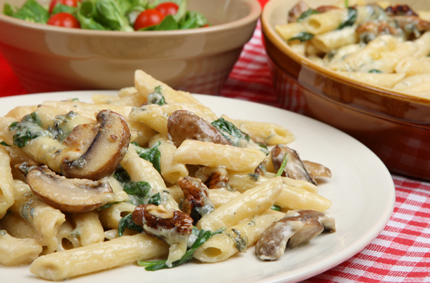 Mushroom and spinach pasta
