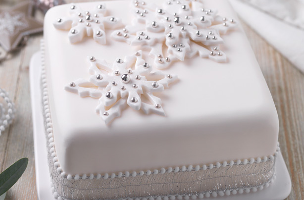 Snowflake Christmas cake