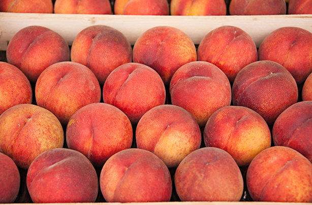 calories in fruit peach