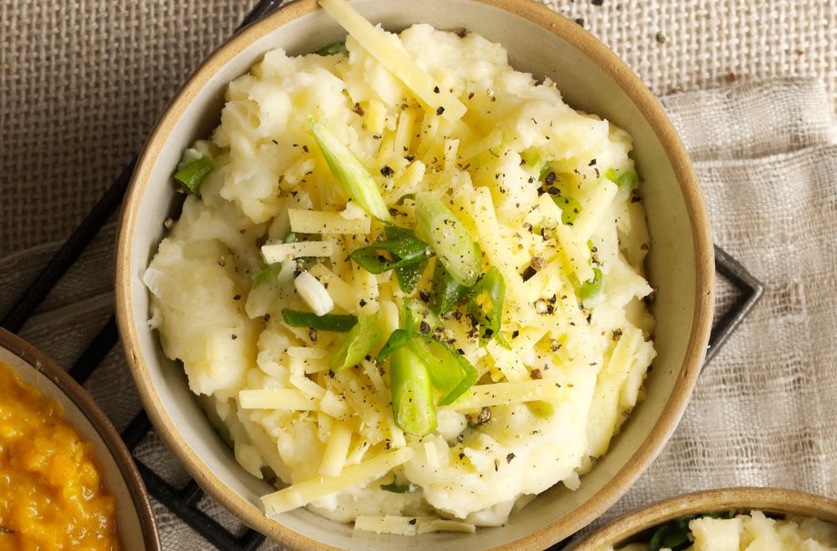Cheese and onion mash
