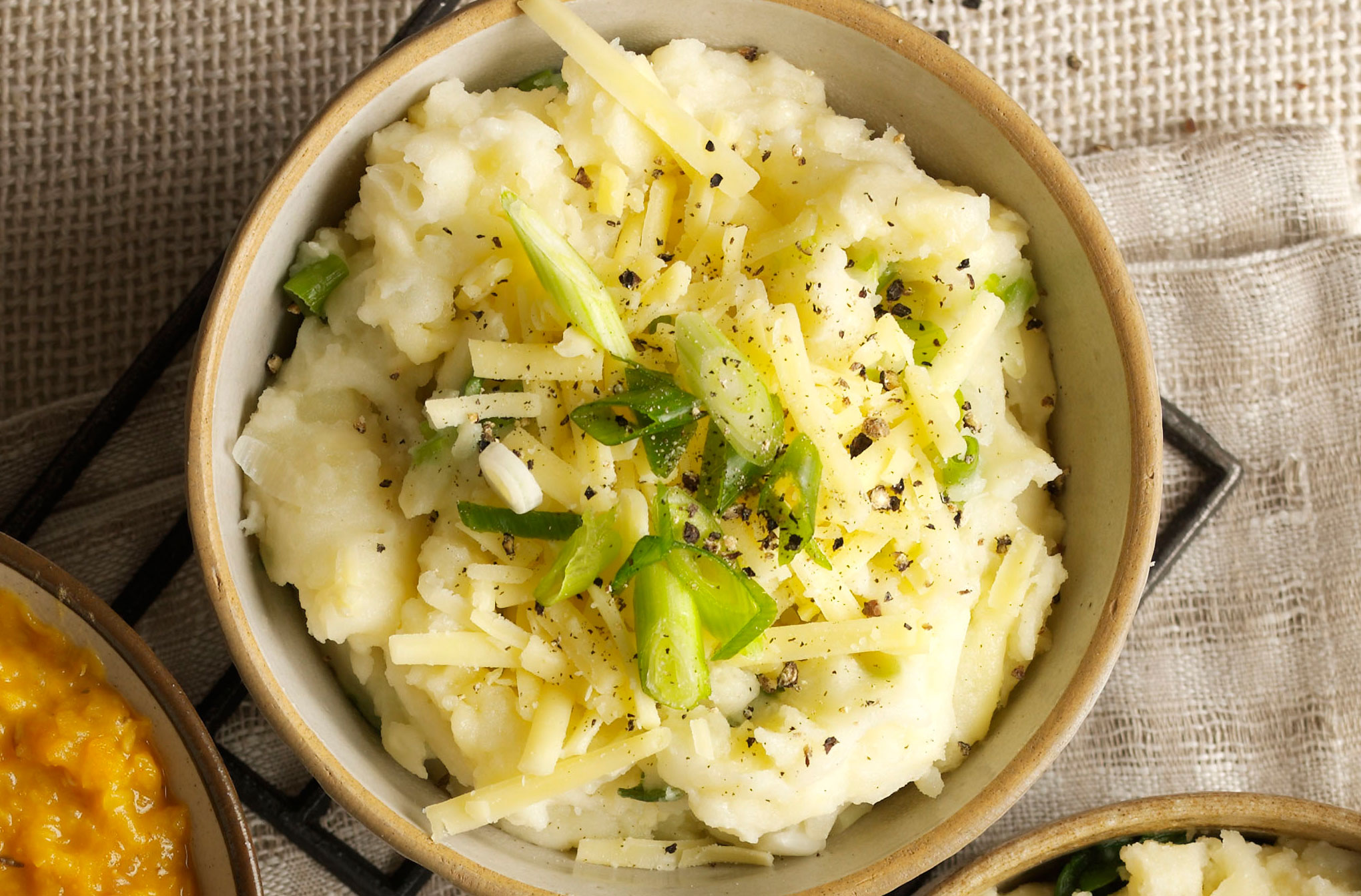 Cheese and onion mash