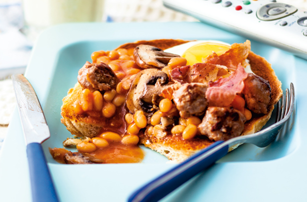 Full English pizza