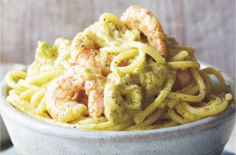 Guacamole and prawn spaghetti