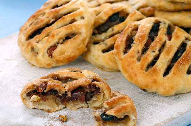 25 lower-fat cake recipes
