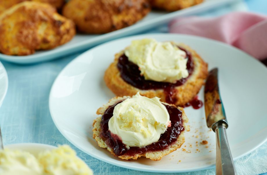 Gluten-free scoop scones