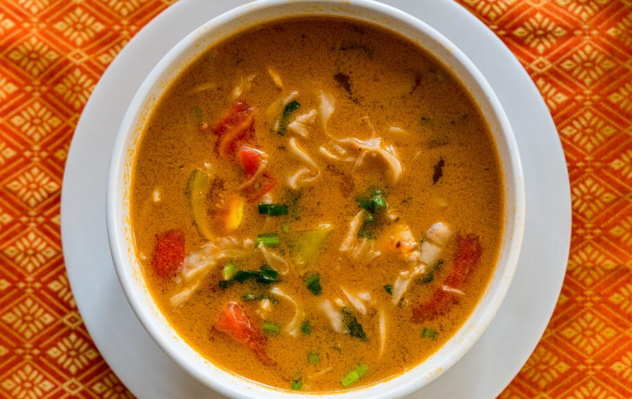 chunky soups, Chicken tom yum soup