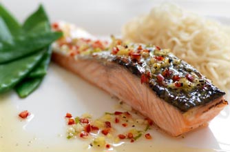 Grilled salmon with ginger honey and lime