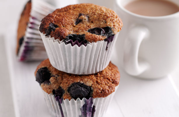 Lisa Faulkner's bran and blueberry muffins