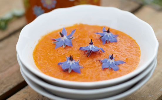 Roast tomato and orange summer soup