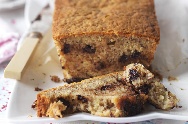 Banana and chocolate cake