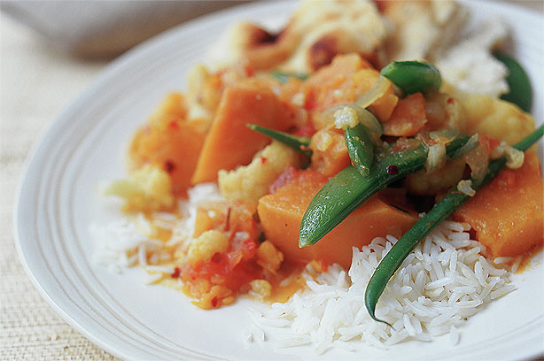 Sweet Potato, Cauliflower and Sugar Snap Curry
