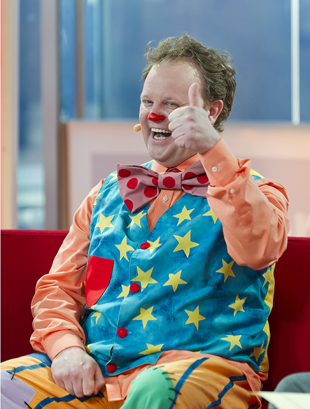 9 reasons why CBeebies' Mr Tumble is a TOTAL sex god (and we're not