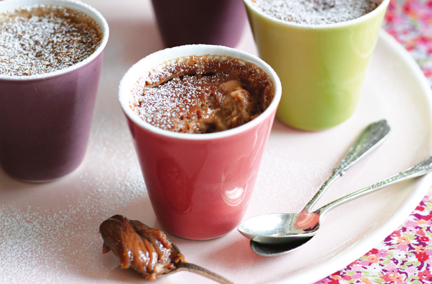 Irish cream chocolate pots
