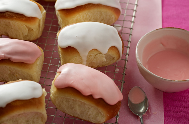 Iced buns