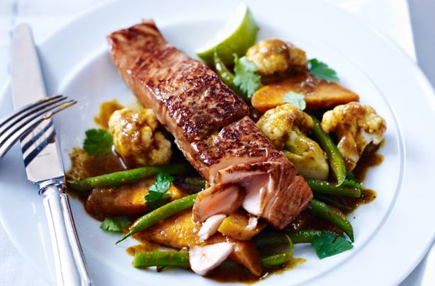 Japanese-style salmon and vegetable curry