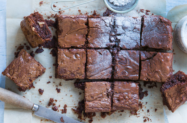 Bourbon biscuit brownies