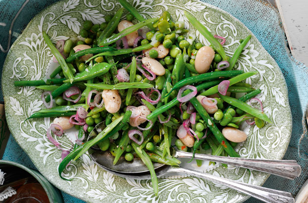 Slimming World's mixed summer bean salad
