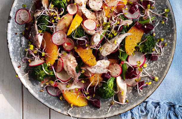 Summer mackerel salad