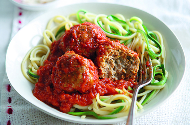 Dinner ideas for two: Turkey and courgette pasta in tomato sauce
