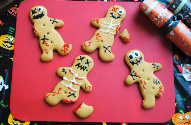 Halloween-recipes-zombie-gingerbread-men