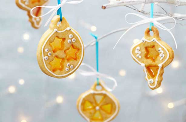 Christmas biscuits recipes: Spicy orange tree cookies