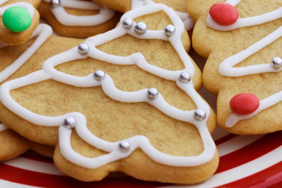 Almond Christmas tree biscuits