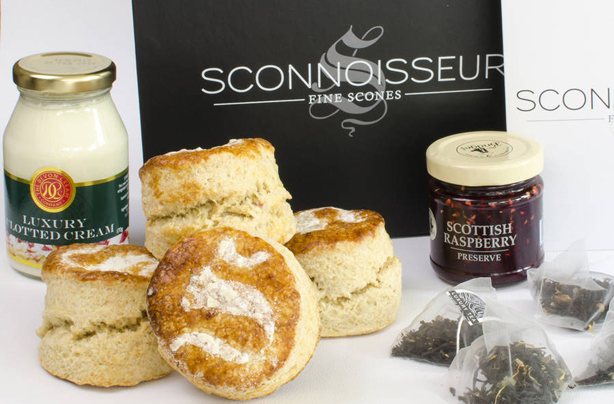 Christmas food hampers 2017 under £30