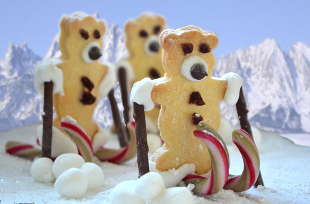 Christmas biscuits recipes: Skiing teddy bear biscuits