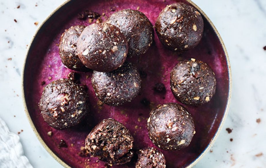 High protein breakfast: Protein balls