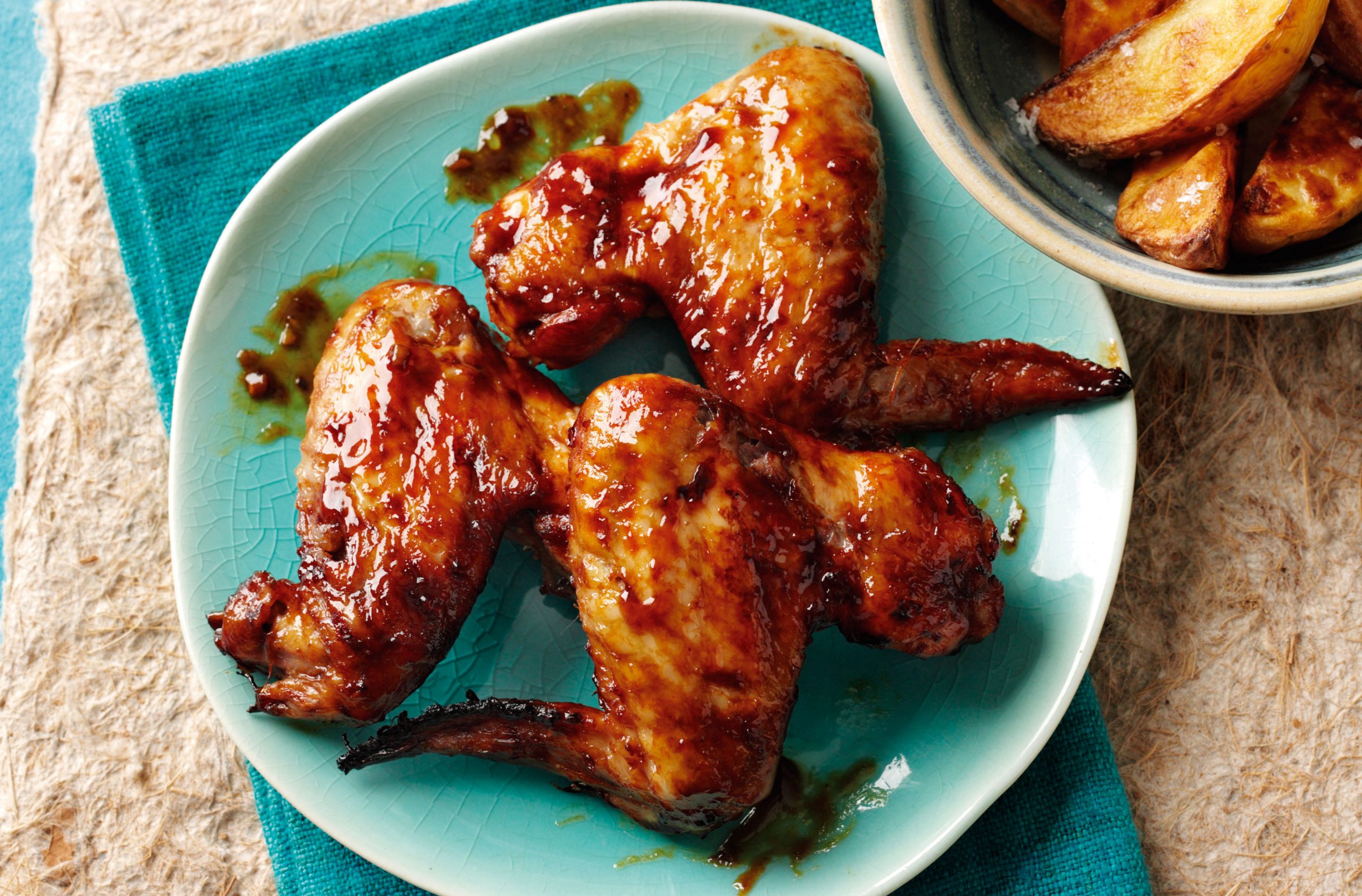 Sticky chicken wings