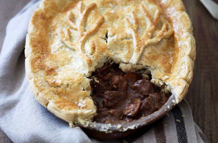 Chestnut Bourguignon pie