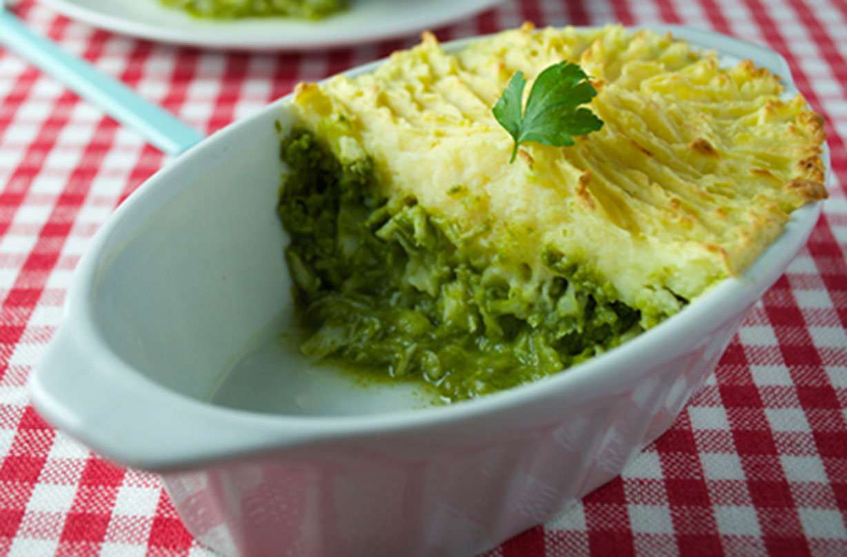 Fish pie with watercress sauce