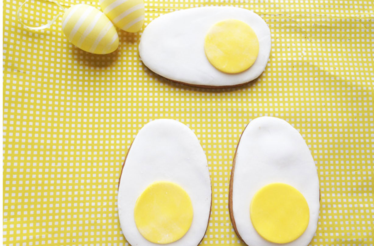 Fried egg biscuits