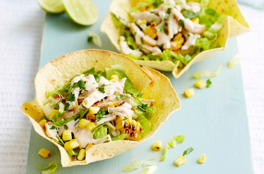 Meals under 300 calories: Chicken taco bowls