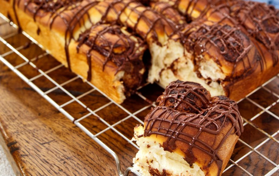 Chocolate Chelsea buns